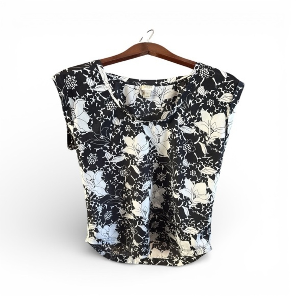 J. Crew Black and White Floral Sleeveless Loose Fit Career Work Wear Blouse Top